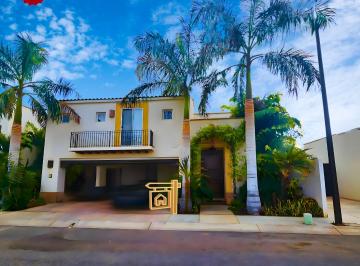 Casa en Venta de 4 habitaciones Fraccionamiento La Encantada · Residencia en Fraccionamiento La Encantada Al Poniente de Hermosillo