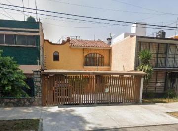 Casa de 3 habitaciones, Benito Juárez · Casa en Vertiz Narvarte en Recuperacion Bancaria