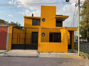Casa de 4 habitaciones, Querétaro · Casa Céntrica en Balaustradas en Venta. Excelente Ubicación
