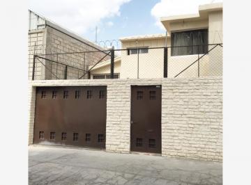 Casa · 190m² · 2 Recámaras · 2 Estacionamientos · Casa en Casa Blanca