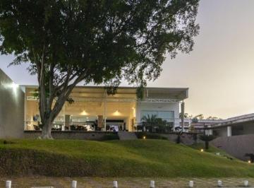 8560a35dc7bc74a46a4b9b639985509010ee78c0e9bb99784af542ea485871ab · Casa en Venta Club de Golf Santa Fe, Cuernavaca Morelos Alberca Vista Al Hoyo 18