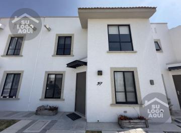 Casa en condominio · 136m² · 4 Recámaras · 2 Estacionamientos · PH - Fraccionamiento Zákia