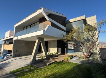 Casa en condominio de 3 habitaciones, San Andrés Cholula · Casa en Venta en Lomas de Angelópolis III, Cascatta
