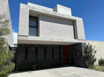 Casa en condominio de 4 habitaciones, Querétaro · Exclusivas Casas con Excelentes Acabados en Altos Juriquilla