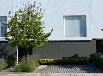 Casa en condominio de 2 habitaciones, Querétaro · Casa en Renta Amueblada en Juriquilla