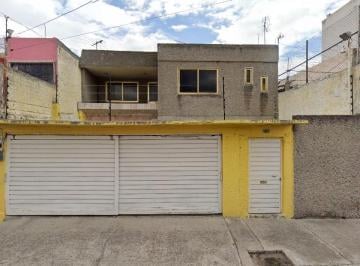 Casa de 4 habitaciones, Azcapotzalco · Casa en Venta en Azcapotzalco