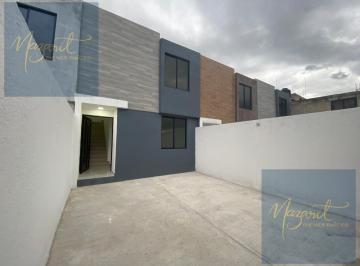 Casa · 104m² · 3 Recámaras · 2 Estacionamientos · Casas en Venta con Tres Habitaciones en Belen, Tlaxcala.