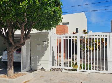 Casa de 3 habitaciones, Ahome · Casa en Venta Fracc Scally Recamara en Planta Baja