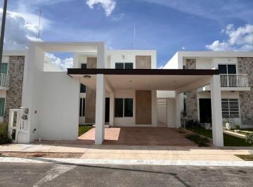 Casa de 3 habitaciones, Mérida · Se Renta Casa Nueva en Gran Santa Fe