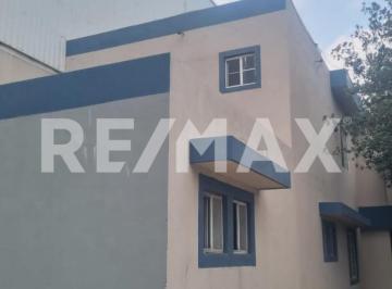 Bodega-Galpón · 8 Estacionamientos · Bodega Industrial en Parque Mitras en Renta o Venta - (4)