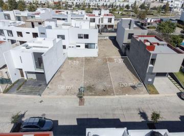 Terreno / Lote · 118m² · Terreno en Venta en Fraccionamiento Adamar, Dentro de Coto, con Seguridad
