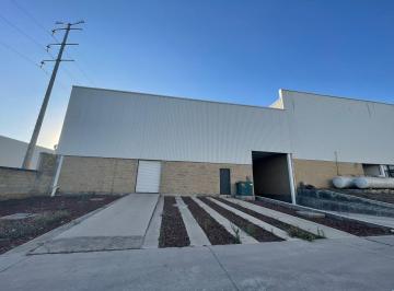 Bodega comercial , San Pedro Tlaquepaque · Se Renta Bodega en La Llave 1