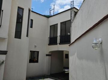 Casa · 191m² · 3 Recámaras · 2 Estacionamientos · Casa en Venta Toluca