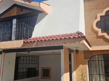 Casa en condominio · 184m² · 3 Recámaras · Venta, Residencial Alameda, Toluca