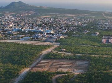Terreno / Lote , Los Cabos · Terrenos en Medio de La Mancha Urbana a Credito en Cabo San Lucas Bcs.