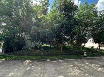 Terreno / Lote · 499m² · Terreno en Venta en Merida, Privada Residencial Parque Natura, Entrega Inmediata