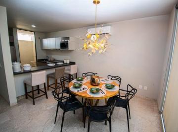 Casa · 204m² · 4 Recámaras · 2 Estacionamientos · Casa en Zoi Santa Anita