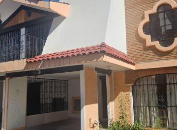 Casa en condominio · 186m² · 3 Recámaras · 1 Estacionamiento · Venta, Residencial Alameda, Toluca
