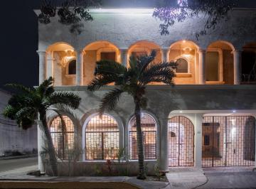 Local comercial · 1741m² · 39 Recámaras · 25 Estacionamientos · Hotel Familiar en Cancún