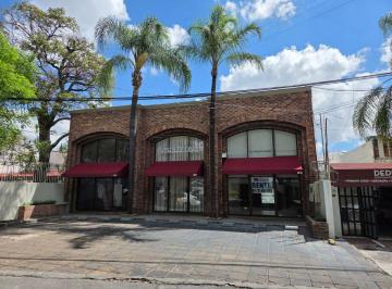 Local comercial de 3 habitaciones, Guadalajara · Local en Renta Sobre Av en Colonia Chapalita