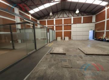 Nave industrial · 300m² · 4 Estacionamientos · Nave Industrial en Renta en Colonia Independencia
