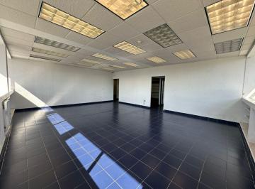 Oficina · 276m² · 1 Estacionamiento · Oficina en Renta, Metepec