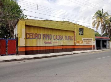Edificio · 1534m² · Bodega Comercial en Calle 69, Centro, Mérida, Yucatán