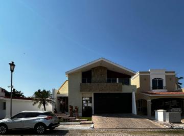 Casa de 5 habitaciones, Mazatlán · Casa Fraccionamiento El Cid