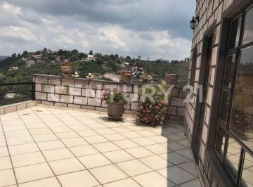 Casa · 450m² · 4 Recámaras · 4 Estacionamientos · Casa en Venta en Presa Escondida, Tepeji del Río, Hidalgo