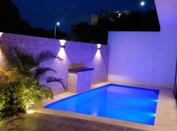 Casa · 450m² · 4 Recámaras · Casa en Rio Residencial