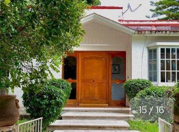 Casa de 3 habitaciones, Atlatlahucan · Casa en Venta en Lomas de Cocoyoc - Morelos