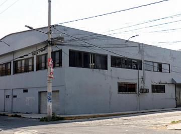 Bodega comercial , Ixtapaluca · Bodegas con Oficina en Renta a un Costado de La Autopista México - Puebla