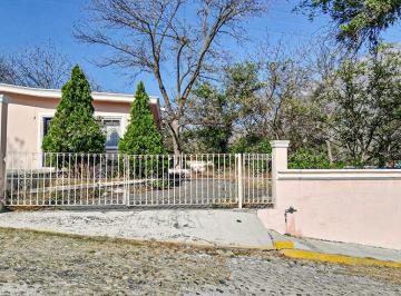 Casa de 3 habitaciones, Rayones · Casa en Venta en Rayones