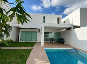 Casa de 3 habitaciones, Mérida · Casa en Zona de Galerías