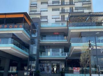 Local en centro comercial , Monterrey · Local en Venta en Plaza Comercial