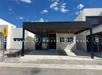 Casa de 2 habitaciones, Chihuahua · Casa en Venta en Altozano (Paseo del Halcon)