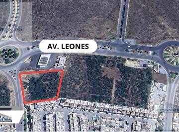 Terreno comercial · 5800m² · 10 Estacionamientos · Terreno Comercial en Renta Dominio Cumbres