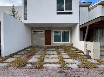 Casa en condominio de 3 habitaciones, El Marqués · Casa en Venta en Qro Ciudad Maderas Queretaro