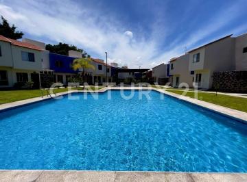 Departamento · 53m² · 2 Recámaras · 1 Estacionamiento · Casas con Alberca Nuevas Frente H del Niño en Zapata Mor