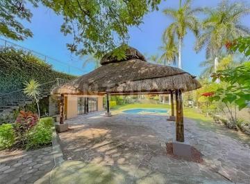 Casa · 565m² · 3 Recámaras · 4 Estacionamientos · Casa en Palmira Cuernavaca Morelos $12,900,000 Mxn