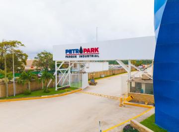 Terreno / Lote , Paraíso · Terreno en Renta en Petropark F - 989
