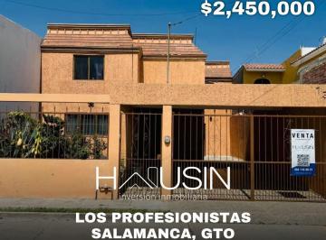Casa · 200m² · 3 Recámaras · 4 Estacionamientos · Casa en Venta en Colonia Los Profesionistas, Salamanca, Gto