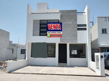 Casa · 174m² · 3 Recámaras · 2 Estacionamientos · Venta de Casa en El Mirador (Queretaro)