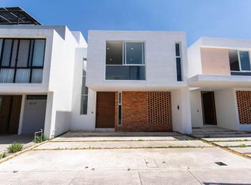 Casa en condominio · 152m² · 3 Recámaras · 2 Estacionamientos · Casa en Venta en Fraccionamiento Adamar, Dentro de Coto con Seguridad 24/7