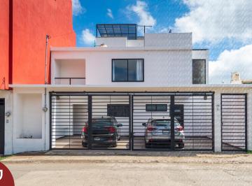 Casa de 4 habitaciones, Xalapa · Casa en Venta Xalapa, Ánimas con Excelente Ubicación