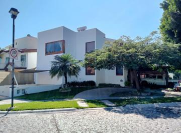 Casa de 3 habitaciones, Irapuato · Casa en Venta en San Antonio de Ayala, Irapuato
