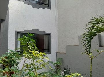 Casa uso de suelo de 7 habitaciones, Cuauhtémoc · Casa en La Colonia Juarez con Uso de Suelo Habitacional y Oficinas a 1 Cuadra de Reforma