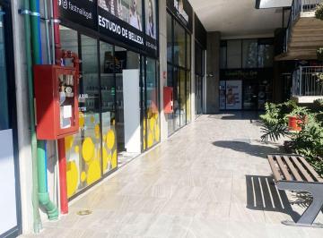 Local comercial , Zapopan · Local Comercial 125.58 m² Planta Baja