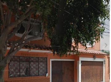 Casa · 252m² · 4 Recámaras · 3 Estacionamientos · Casa en Lomas de San Ángel Inn