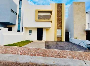 Casa de 3 habitaciones, Querétaro · Casa en Venta en La Cima en Queretaro
